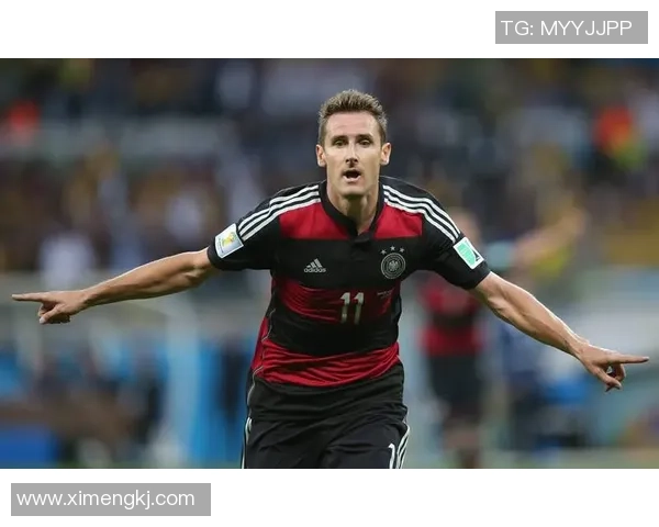 美国足球明星的辉煌历程与成就解析，探索他们对足球运动的影响与贡献